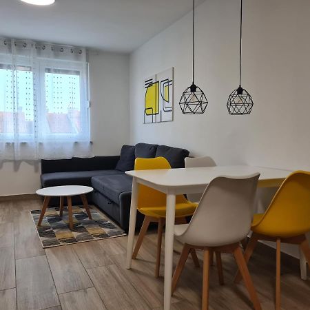 River68 - Apartment In ริเยกา ภายนอก รูปภาพ